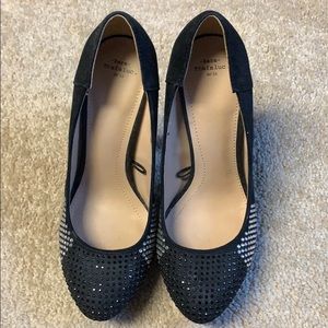 Zara Trafaluc size 6 shoes.Only worn once.